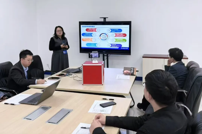 �Ϲ�NG��28(�й�)����Ʒ���������޹�˾